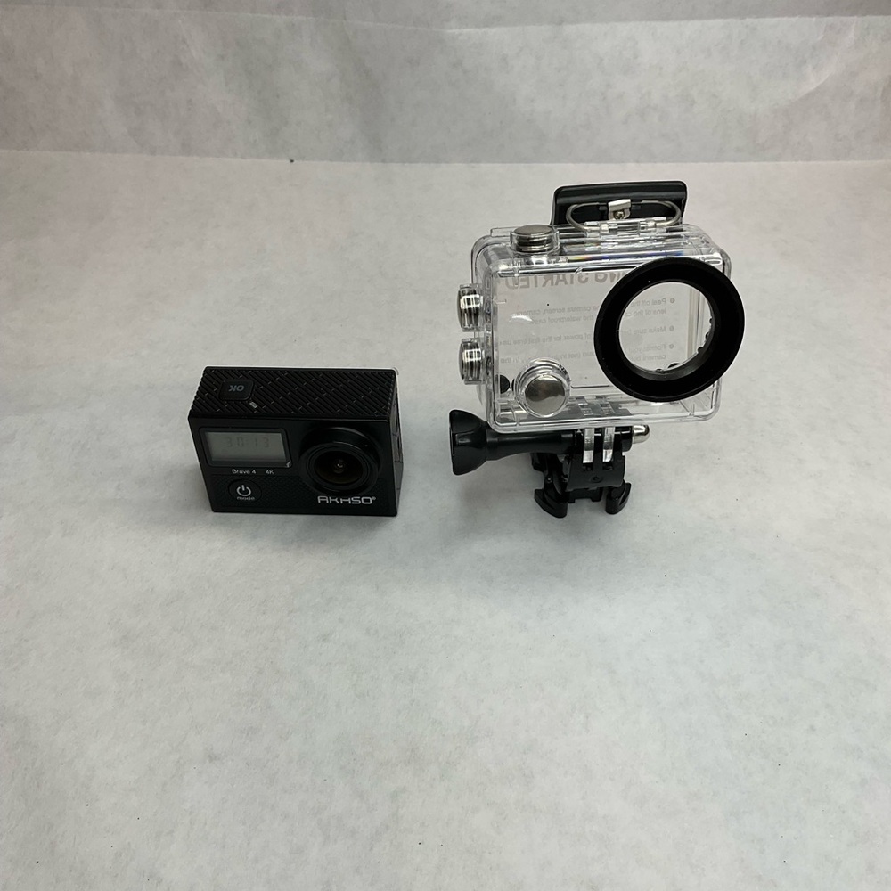 AKASO Brave 4 Pro 4K30FPS Camera 64GB SD card included-NO Accessories or Cables